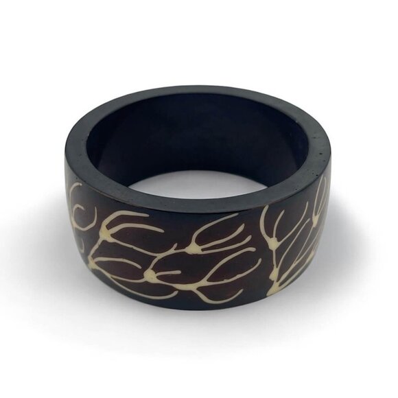 Dark Resin Bangle with Abstract Organic Inlays - Boho Statement Bracelet - Picture 1 of 2